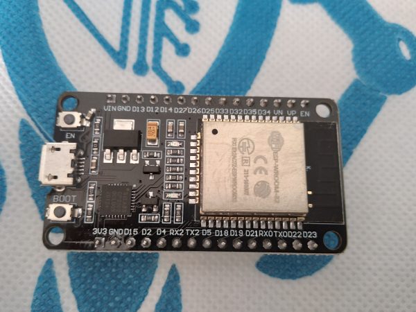 20211202_101744 ESP32 WROOM Wifi Board